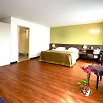 Hotel Montana